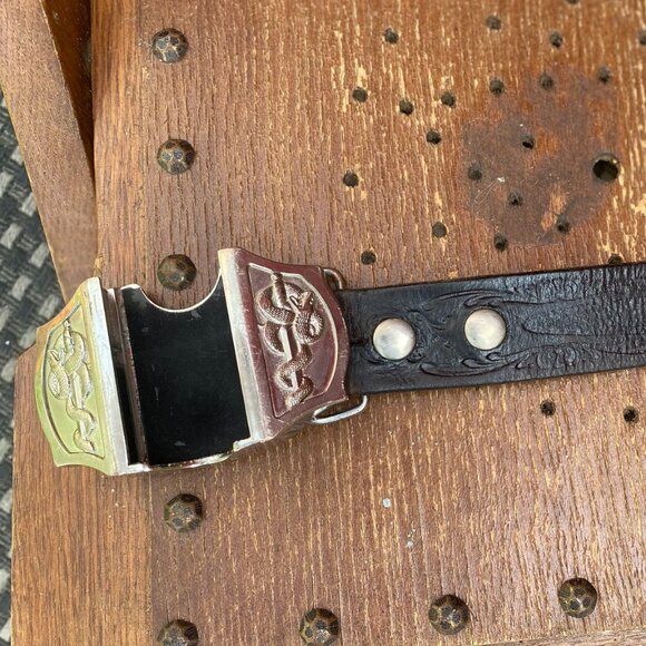 18-(VB&B) Vintage. Collectors. Carroo. Cobra. Lighter. Belt and Buckle. - Picture 8 of 15